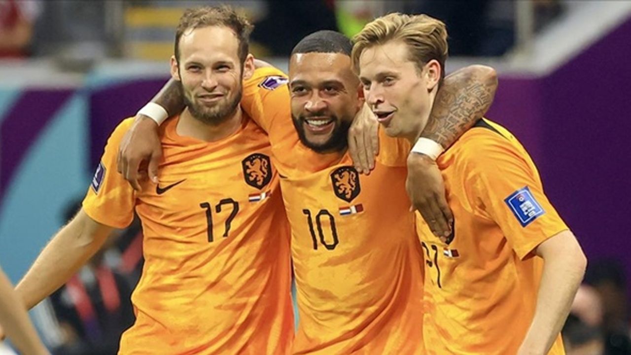 Hollanda, A Grubu'nu lider tamamladı