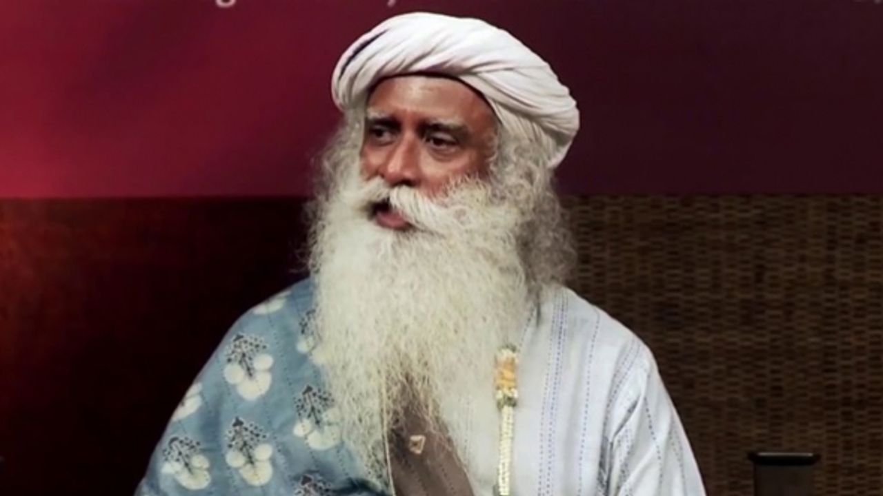 İslam'a ve Müslümanlara hakaretler yağdıran Hindu liderin kitabının reklamının yapılmasına tepki
