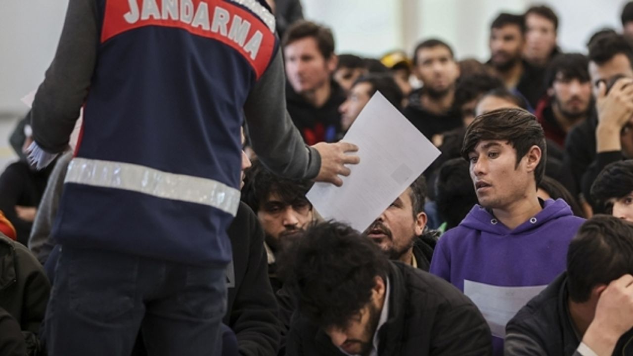 İstanbul Valiliği açıkladı: 148 bin yabancı hakkında işlem yapıldı