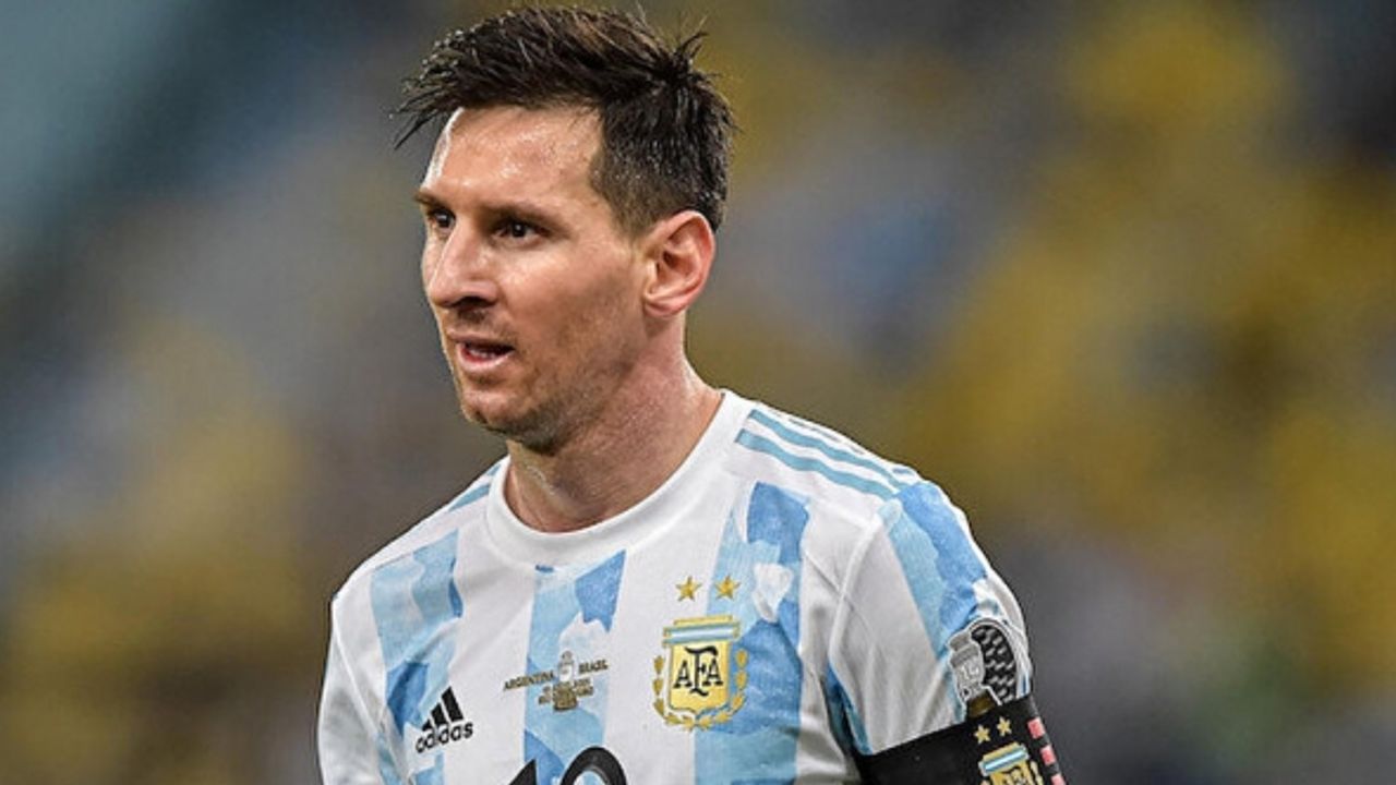 Lionel Messi hocasından izin istedi: Arjantinli yıldızın 1000. maç planı