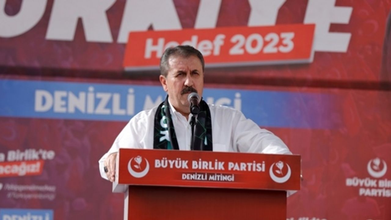 Mustafa Destici: "Terör devletine boyun eğmedik ve eğmeyeceğiz"