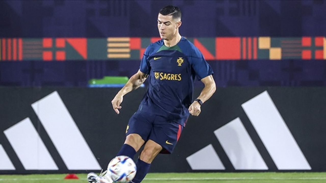Ronaldo'dan özel istek: "Lütfen oyunculara benim hakkımda sorular sormayın"
