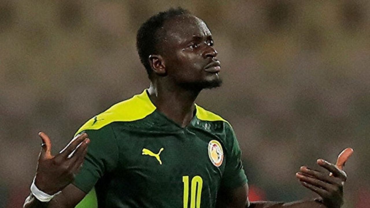 Sadio Mane Dünya Kupası'nda forma giyemeyecek