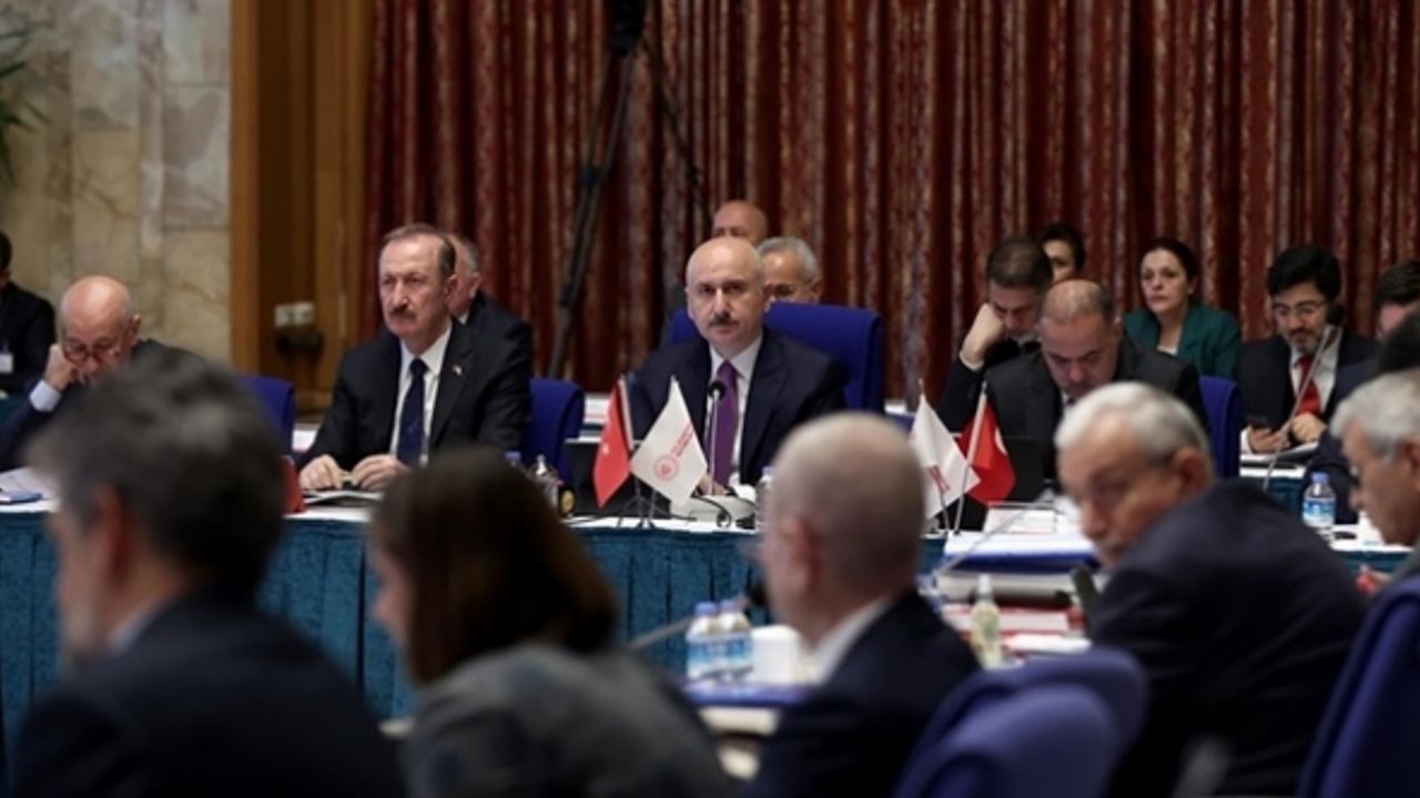 "Türkiye'yi hızlı tren işletmeciliği ile tanıştırdık"