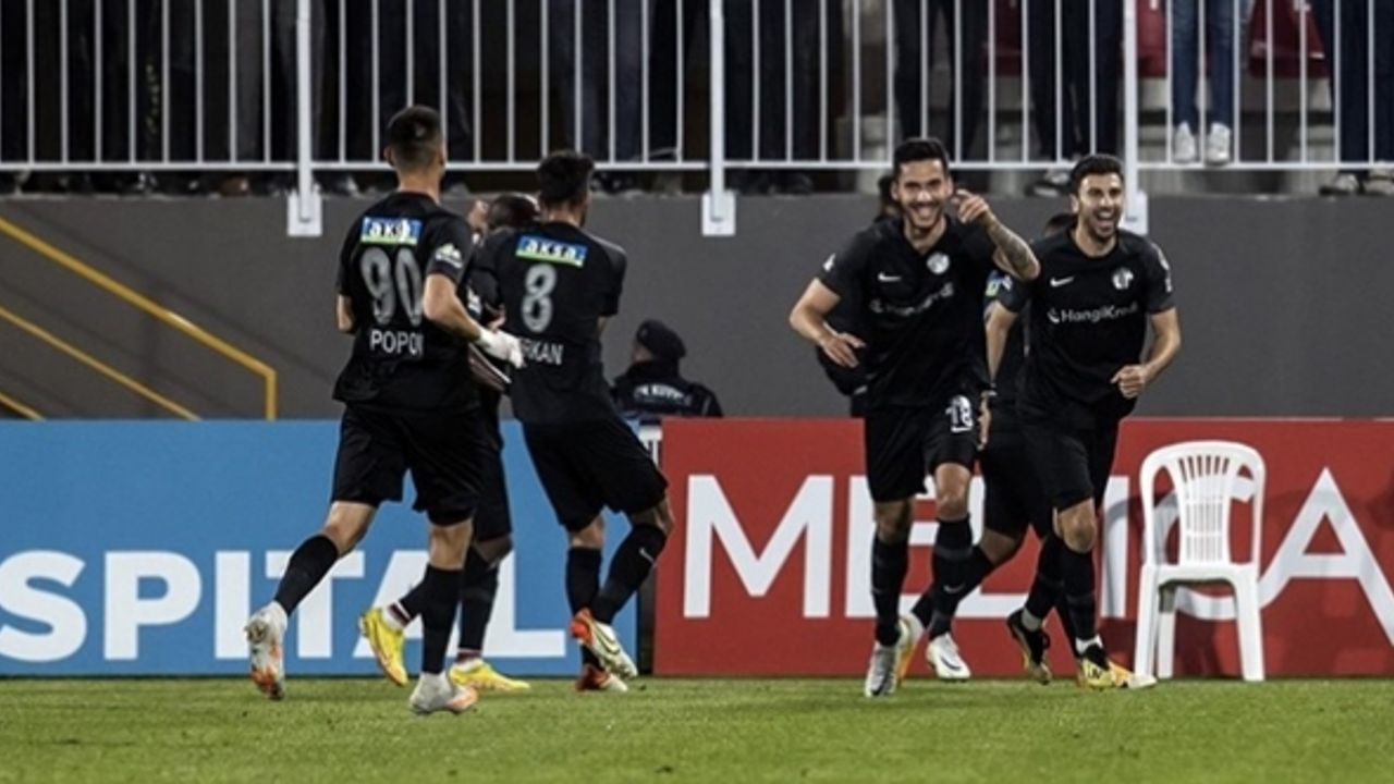 Ümraniyespor galibiyetle tanıştı: 3-1