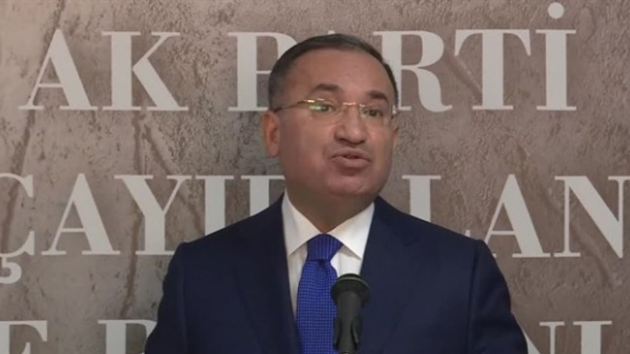 Bakan Bozdağ: 'Hükümeti doğrudan seçme hakkını Türk halkından geri alıyorlar'