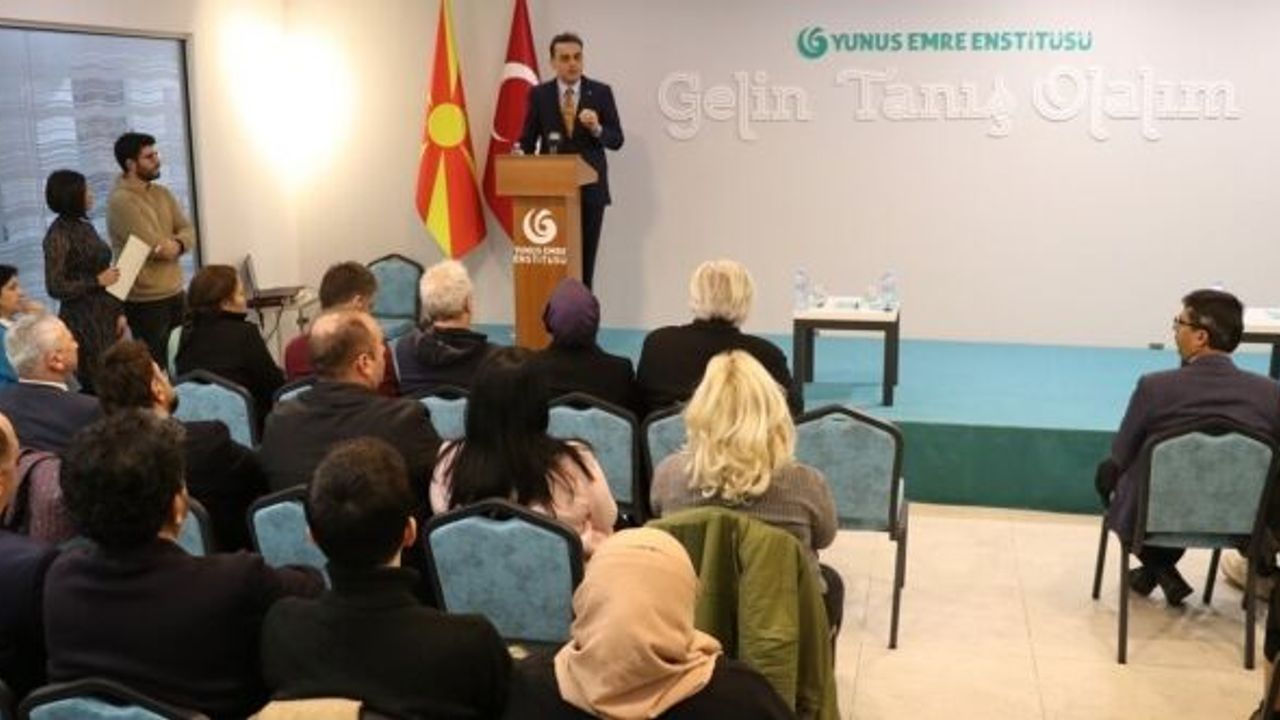 Üsküp’te 'Balkanlarda Türk Dizileri Paneli' düzenlendi