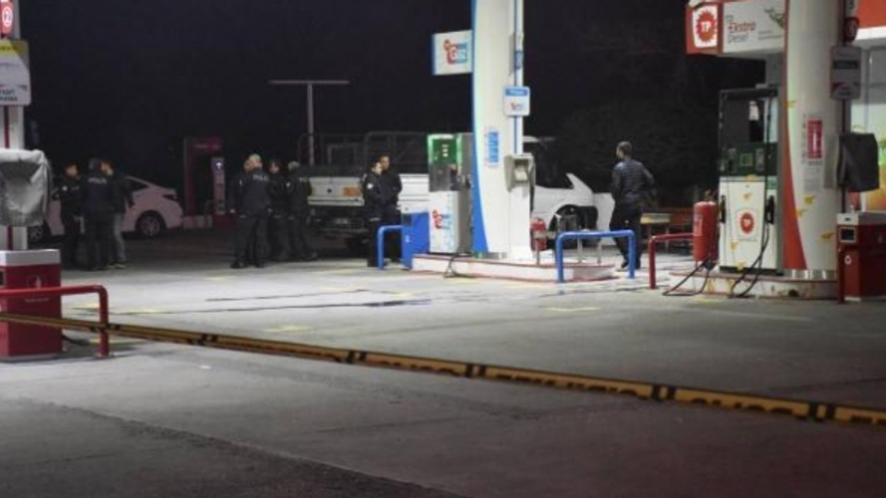 Adana'da akaryakıt istasyonuna silahlı saldırı: 1 ölü