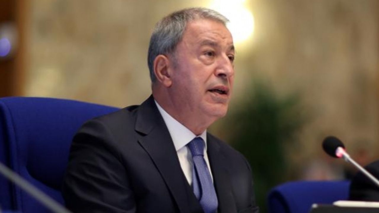Bakan Akar yarın Almanya'ya gidecek