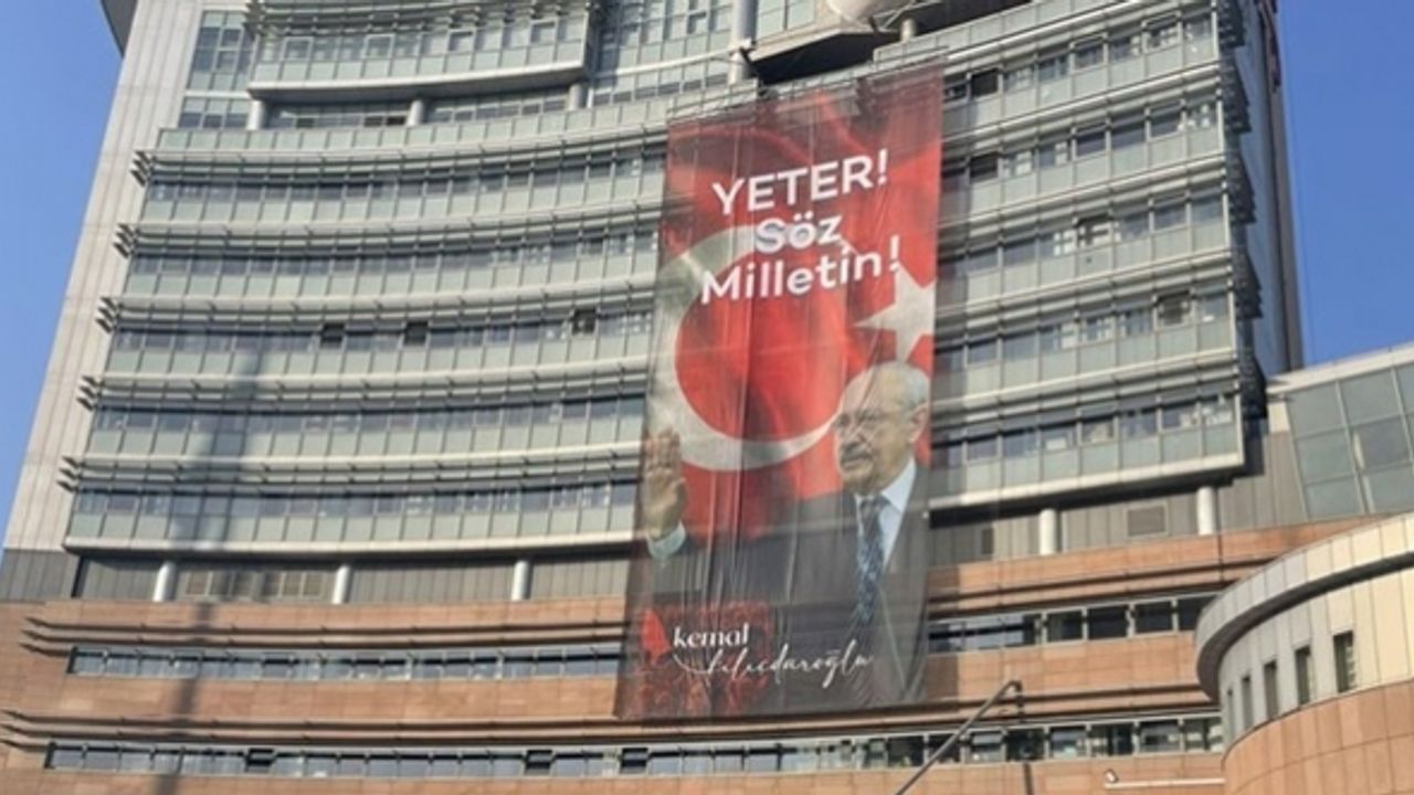 CHP'nin ilginç mesajlarla dolu seçim afiş ve pankartları