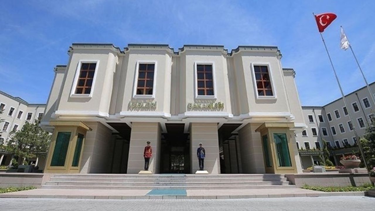 İçişleri Bakanlığı 300 il planlama uzman yardımcısı alacak