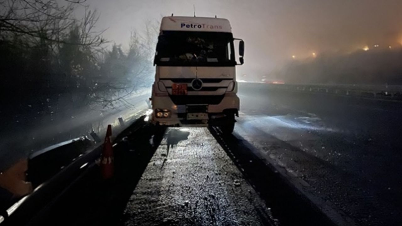 LPG yüklü tanker Anadolu Otoyolu'nda devrildi