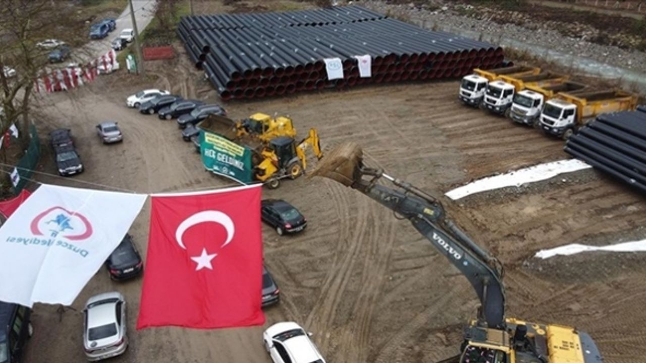 Selin ardından zarar gören su hattı yenileniyor