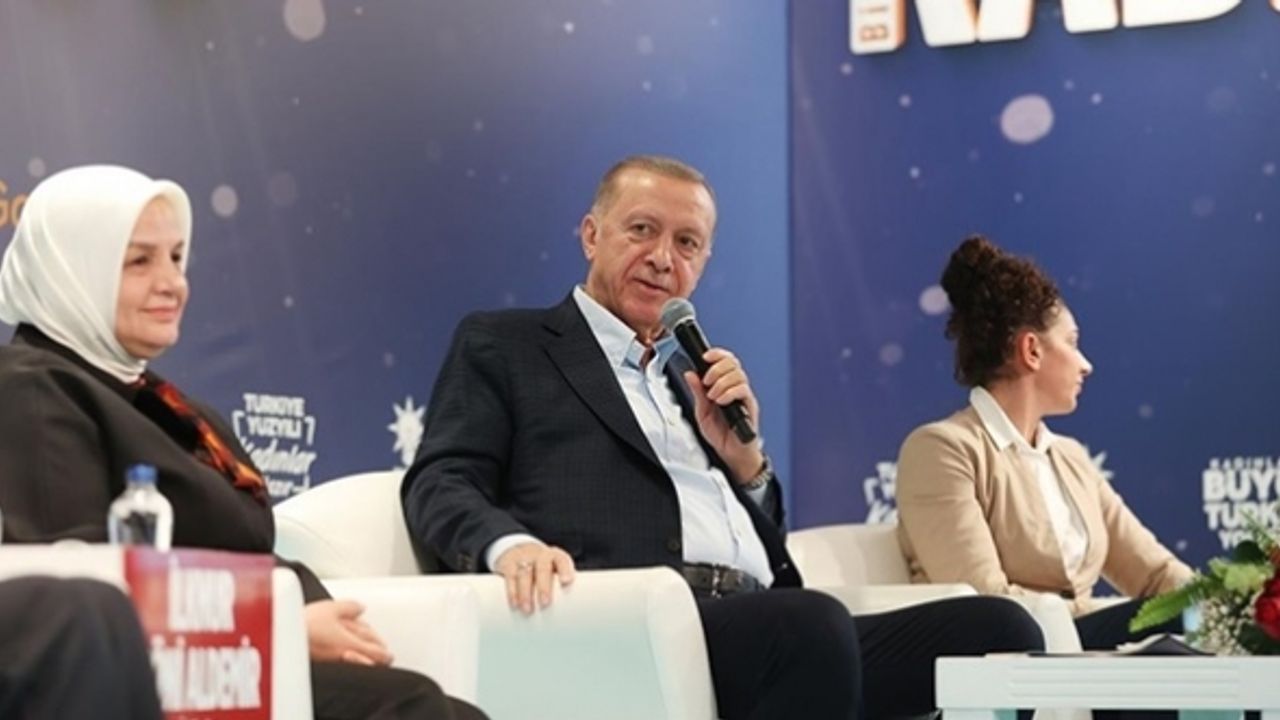 "Türk bayrağından, Türk kavramından nefret edenlerle mücadelemizin süreceği bir seçimi yaşayacağız"