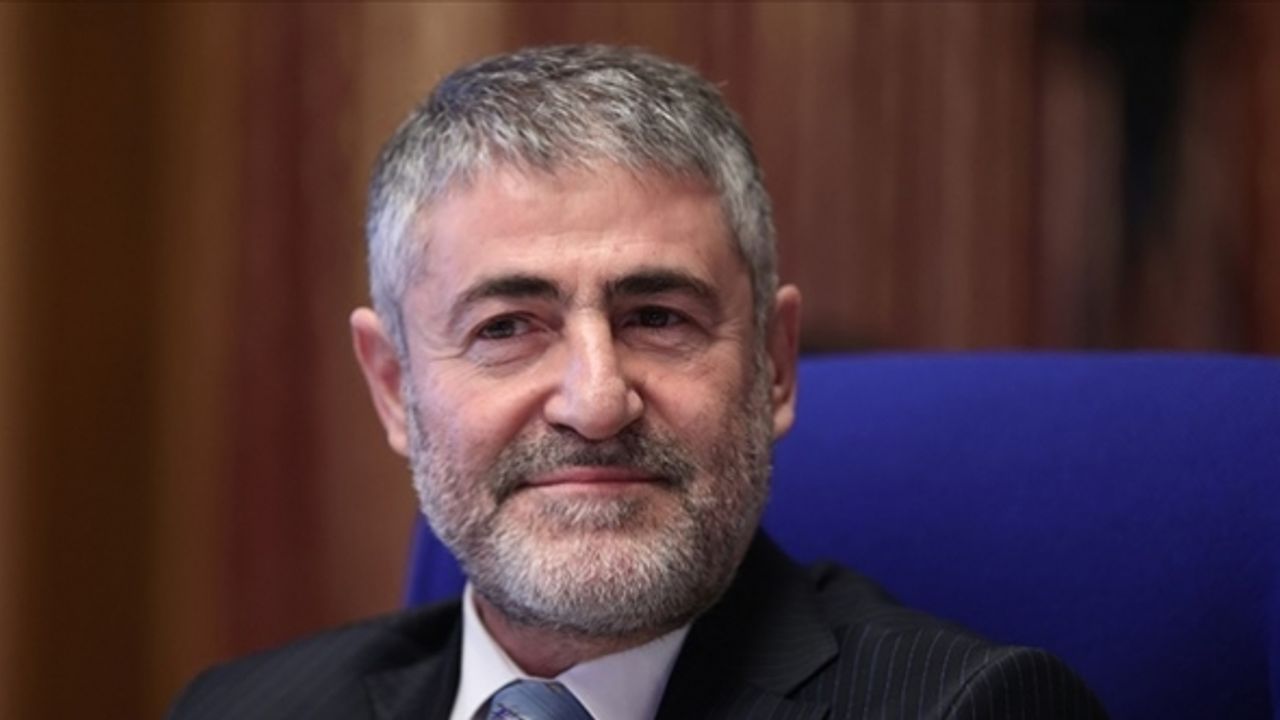 "Türkiye borçla faizle değil, yatırımla üretimle büyüyor"