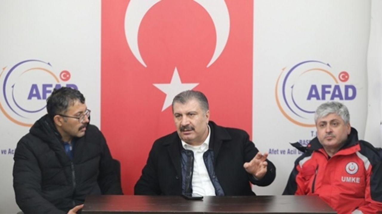 Bakan Koca açıkladı: Depremde can kaybı 5 bin 434 oldu