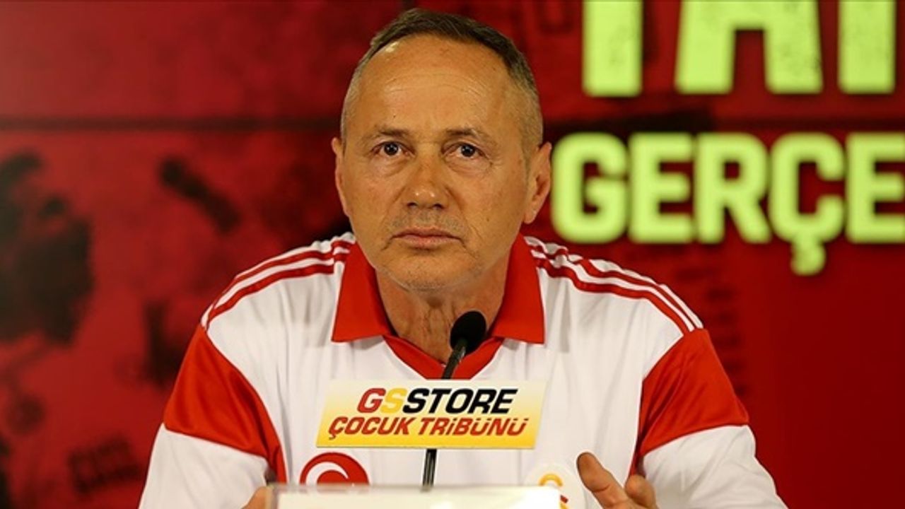 Cevad Prekazi, formasını satıp gelirini depremzedelere bağışladı