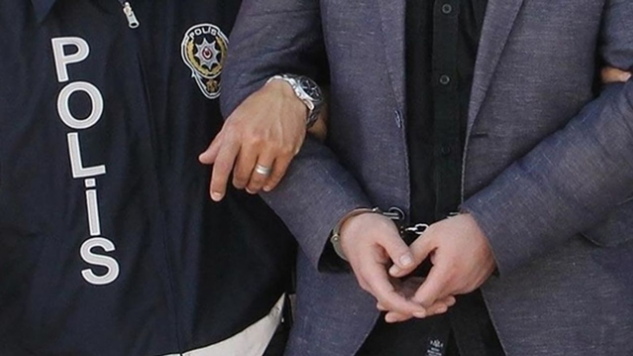 Hatay'da depremde yıkılan Erdoğan Apartmanı'nın müteahhidi tutuklandı