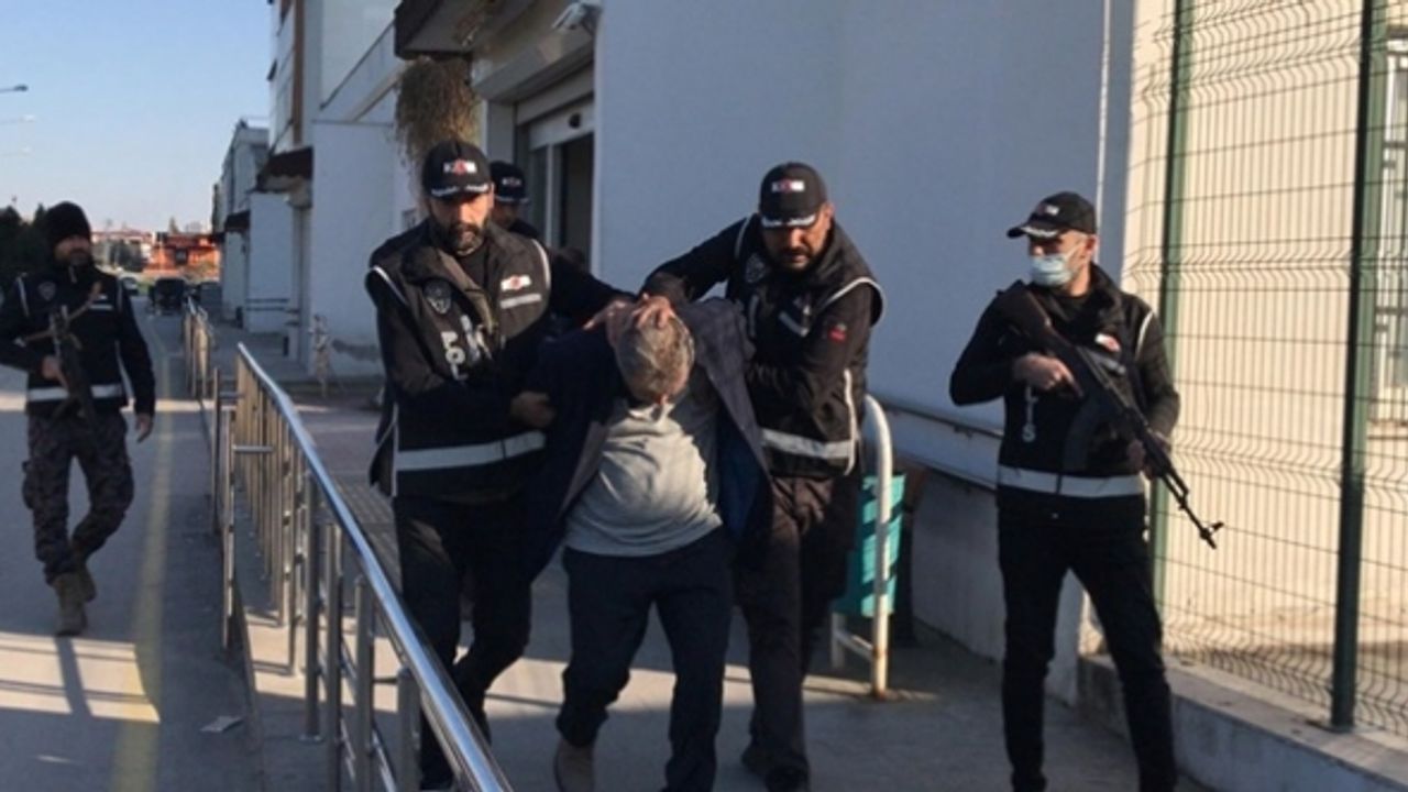 KKTC'de gözaltına alınan Alpargün İnşaat'ın sahibi Adana'ya getirildi