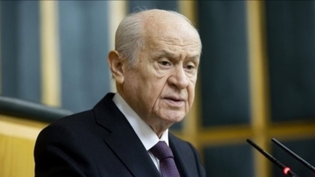 MHP Genel Başkanı Bahçeli, Beşiktaş kulübü üyeliğinden istifa etti