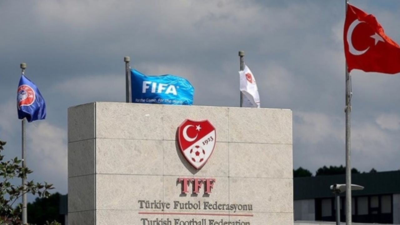 TFF, ara transfer döneminin 10 gün uzatılması konusunda FIFA'dan sözlü onay aldı