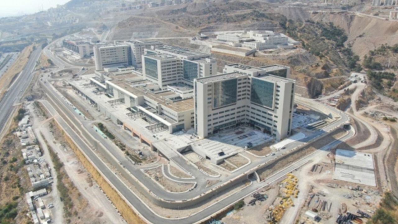 Bölgenin en büyük Şehir Hastanesi açılıyor