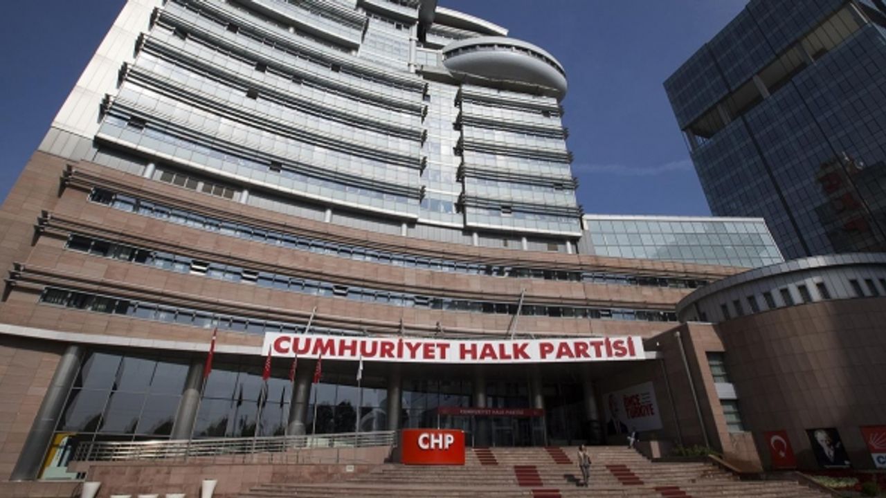 Kılıçdaroğlu'nun odasında kriz geçiren kadın vekil kim?
