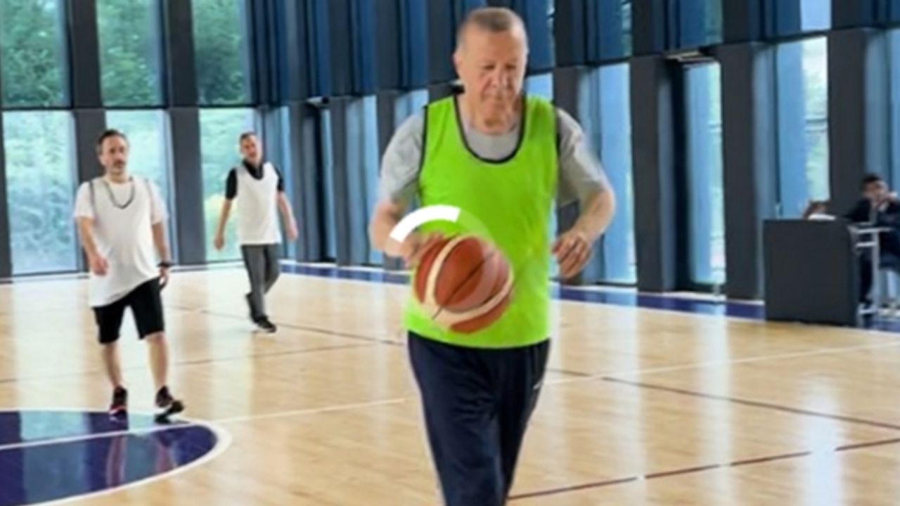 Başkan Erdoğan basketbol oynarken görüntülendi