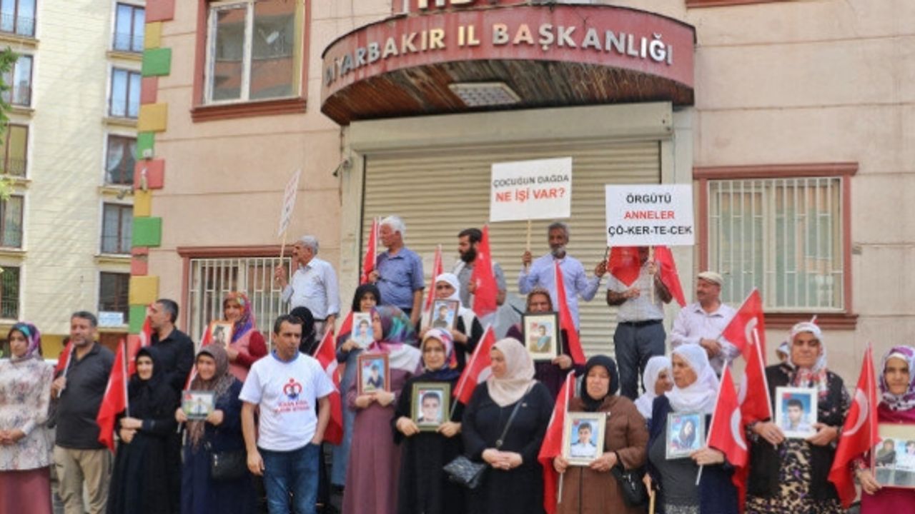 Evlat nöbetinde sekizinci buruk Kurban Bayramı