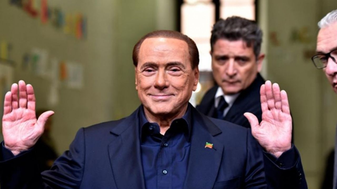 Türkiye'den Berlusconi'nin cenaze törenine katılım