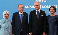 NATO liderleri ve eşleri akşam yemeğinde buluştu