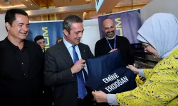 Emine Erdoğan Cemre Çarşısı’nın katıldı