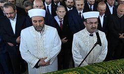 Mevlüt Çavuşoğlu’nun babası toprağa verildi