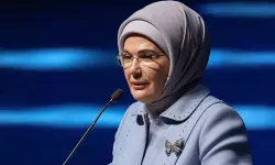 "Anneliği kalbinde taşıyan her annenin Anneler Günü kutlu olsun"