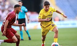 Emre Mor Fenerbahçe'ye geri döndü