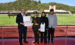 Ömer Halisdemir'in kızı teğmen oldu