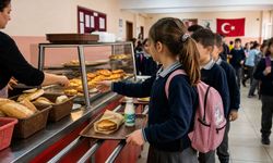 Okul kantinlerinde cips, kola, çikolata yasaklandı