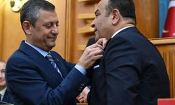 CHP'de en çok tartışılan isimlerden Adnan Beker istifa etti