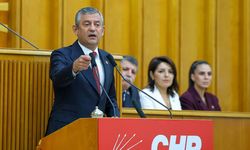 Özgür Özel CHP Grubu’na veda etti: Yeni partiyi hep birlikte kuruyoruz