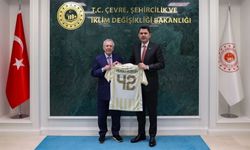 Aziz Yıldırım'dan Murat Kurum'a "stadyum" ziyareti