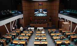 Üsküdar Belediyesi, CHP'li üyelerin de desteğiyle AK Parti'ye geçti