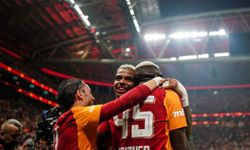 Galatasaray, Fenerbahçe'yi 2-1 mağlup etti! Derbide puan farkı 6'ya çıktı