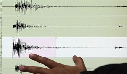 İzmir Körfezi'nde deprem