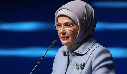 "Anneliği kalbinde taşıyan her annenin Anneler Günü kutlu olsun"