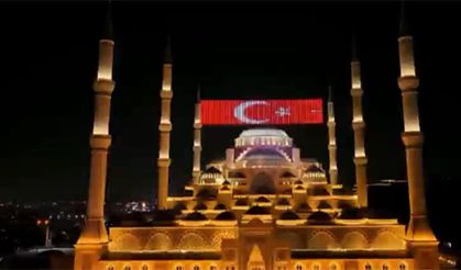 15 Temmuz anısına tüm camilerde sela okundu