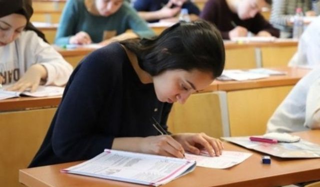 3,5 milyon öğrenci bugün ter döküyor