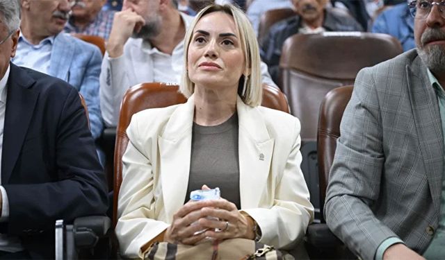 Akçakoca Belediyesi Meclis seçimiyle AK Parti'ye geçti