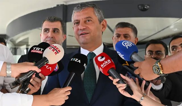 Özgür Özel'in istifa etmeden yeni parti kurma çalışması yürütmesine tepki