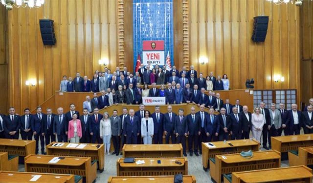 Yeni Parti ilk grup toplantısını yaptı