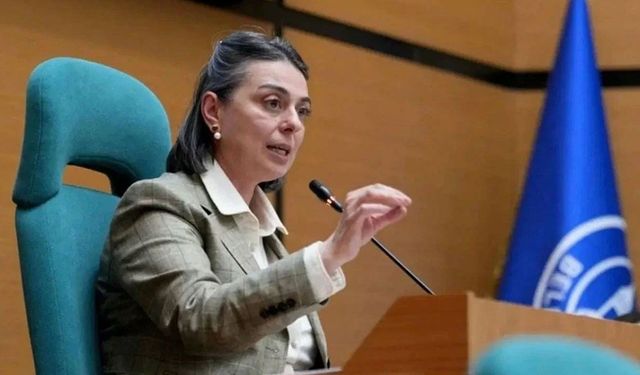 Üsküdar Belediye Başkanı Sinem Dedetaş tutuklandı